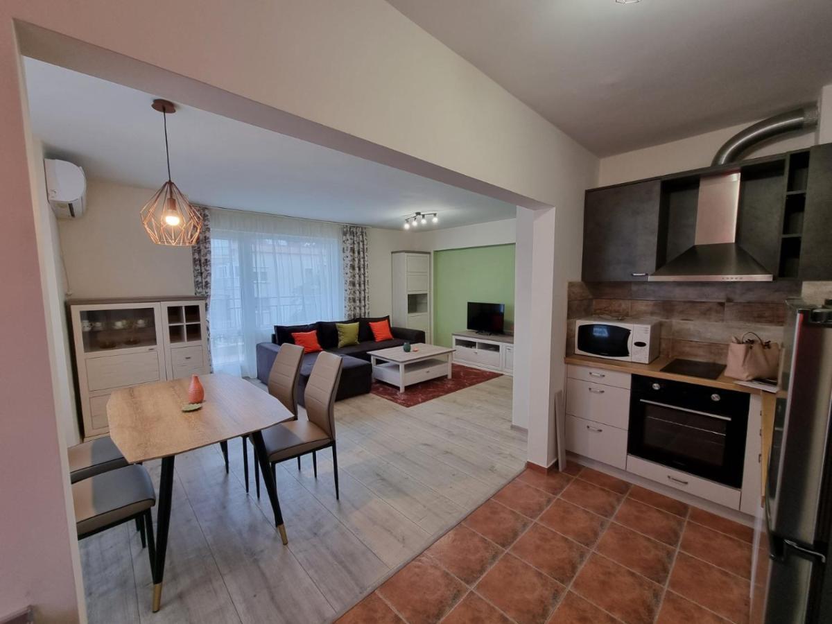 Flora - Beautiful *New* Apartment To The Beach Burgas City Exterior foto