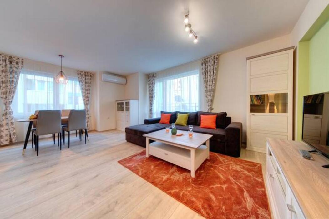 Flora - Beautiful *New* Apartment To The Beach Burgas City Exterior foto
