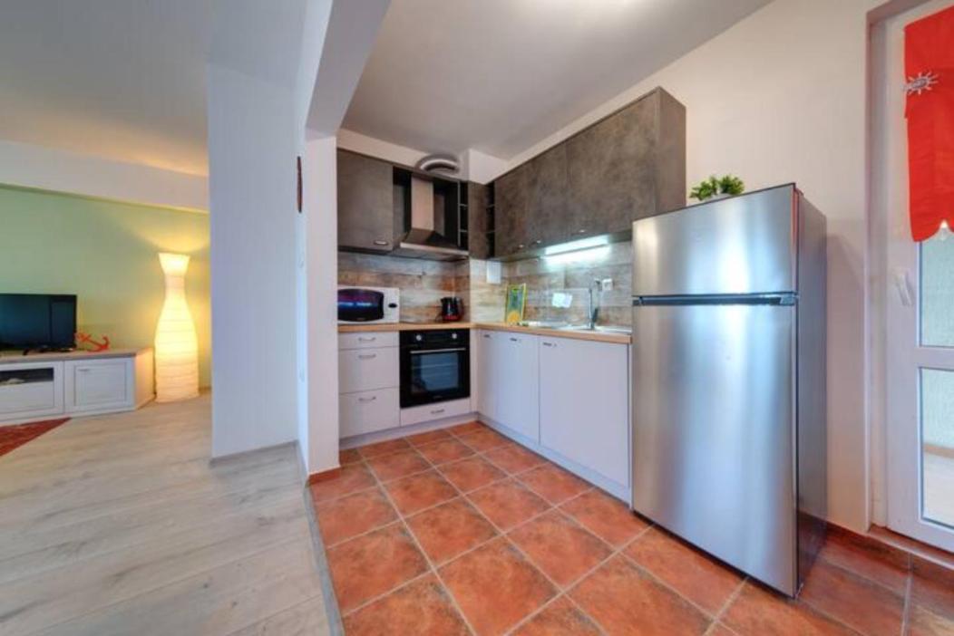 Flora - Beautiful *New* Apartment To The Beach Burgas City Exterior foto